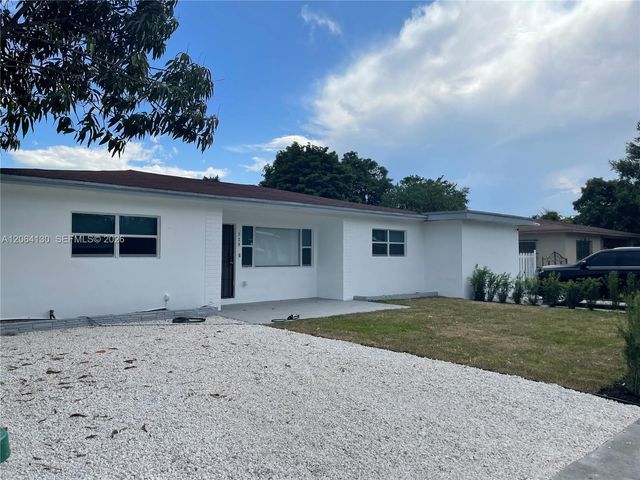 320 NE 160th St, Miami, FL 33162