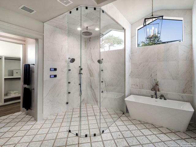 220 Easy Money, Boerne, TX 78006