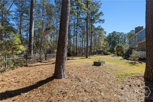 23 Lake Heron Court W, Pooler, GA 31322
