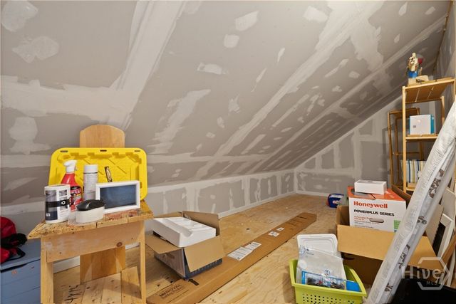 23 Lake Heron Court W, Pooler, GA 31322