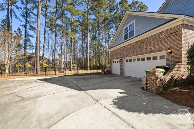 23 Lake Heron Court W, Pooler, GA 31322