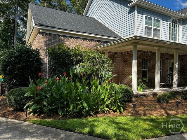 23 Lake Heron Court W, Pooler, GA 31322