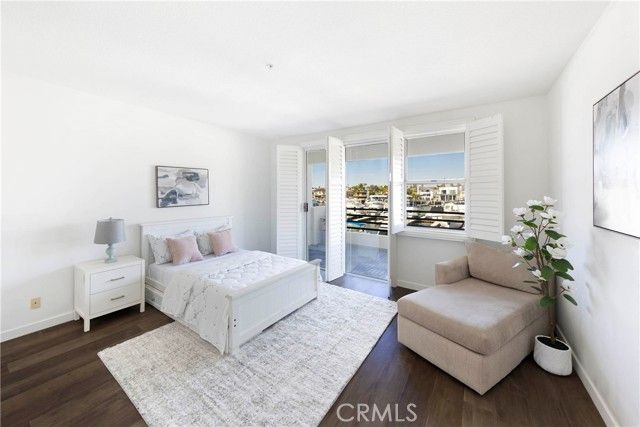 4167 Warner 105, Huntington Beach, CA 92649