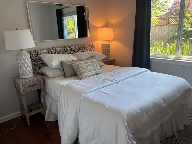 2355 Louis Road, Palo Alto, CA 94303