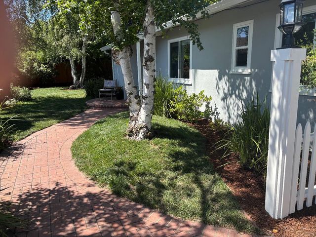 2355 Louis Road, Palo Alto, CA 94303