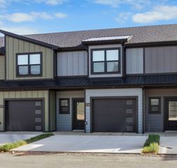 206 Jonathan Wade Circle # 206, Clarksville, TN 37043