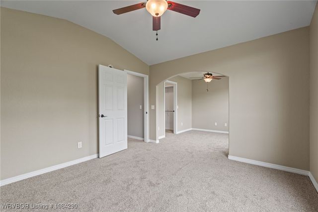 107127 S 4660 Road, Sallisaw, OK 74955