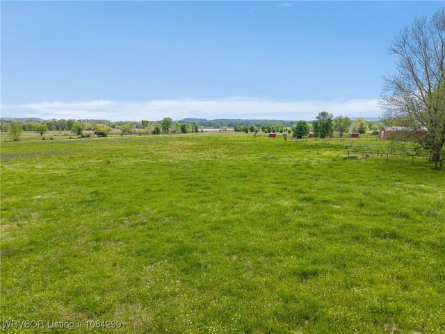 107127 S 4660 Road, Sallisaw, OK 74955