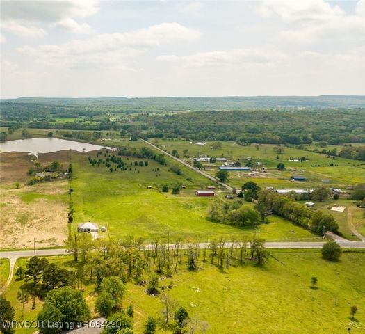 107127 S 4660 Road, Sallisaw, OK 74955