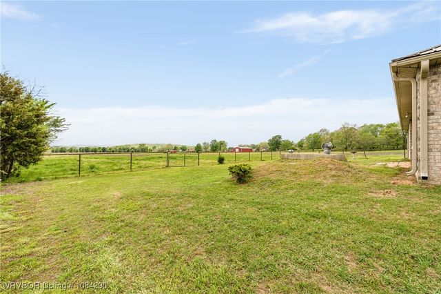 107127 S 4660 Road, Sallisaw, OK 74955