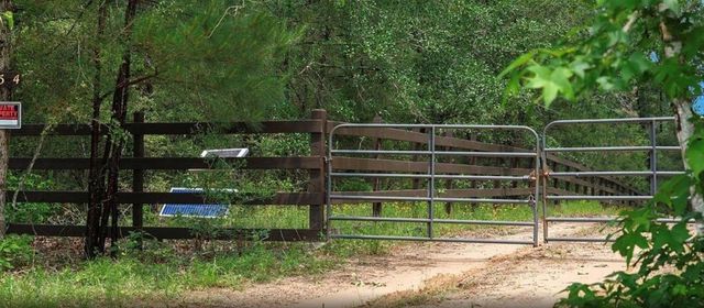 23514 Saratoga Woods Parcel A Drive, Montgomery, TX 77316