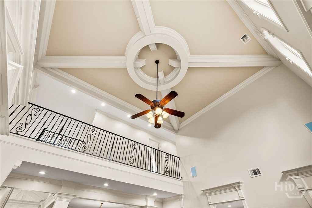 Image 11 of property listing at 65 Woodchuck Hill Road, Savannah, GA 31405
