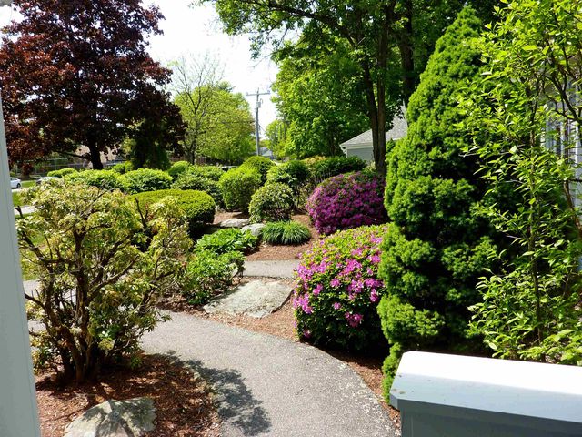 14 Dogwood Drive, Nashua, NH 03062