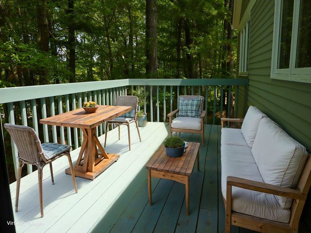 14 Dogwood Drive, Nashua, NH 03062