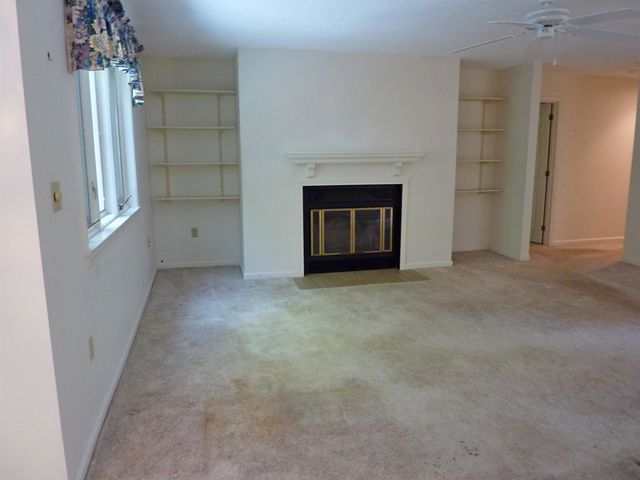 14 Dogwood Drive, Nashua, NH 03062