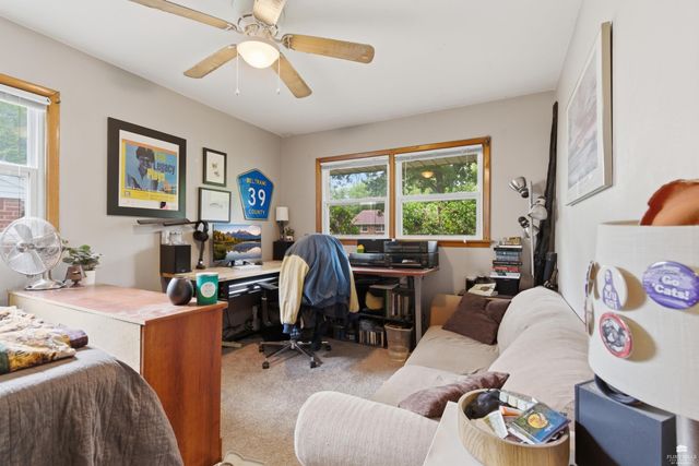 2038 College View, Manhattan, KS 66502