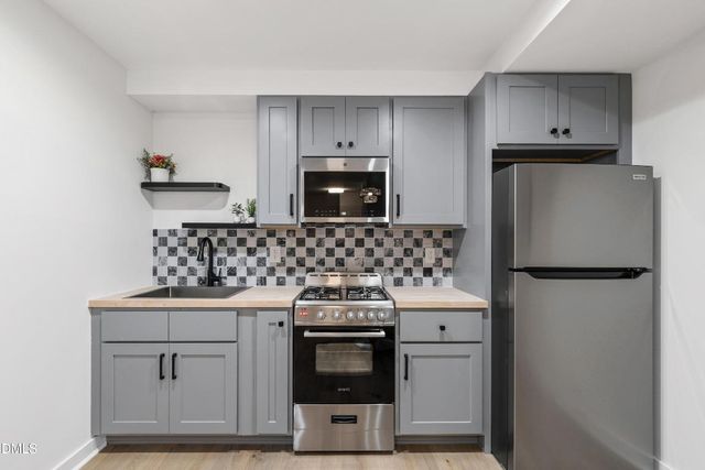 425 E Millbrook Road, Raleigh, NC 27609