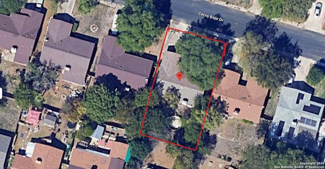 6818 Cerro Bajo, San Antonio, TX 78239