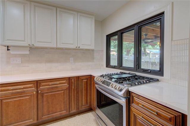 3015 Campbell Street, Kansas City, MO 64109