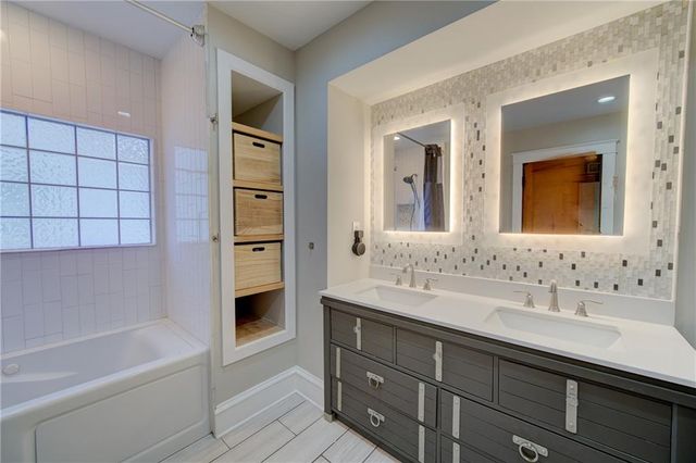 3015 Campbell Street, Kansas City, MO 64109