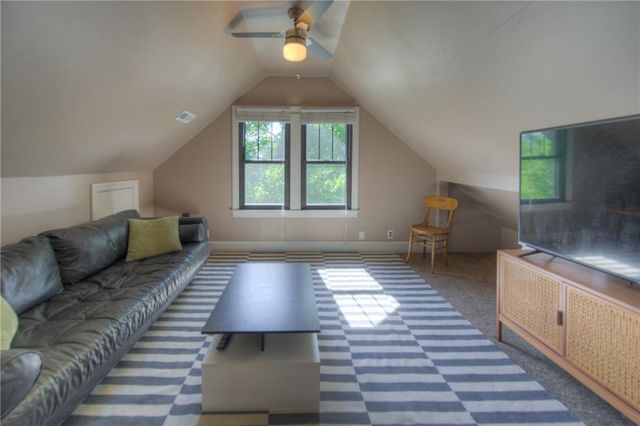 3015 Campbell Street, Kansas City, MO 64109