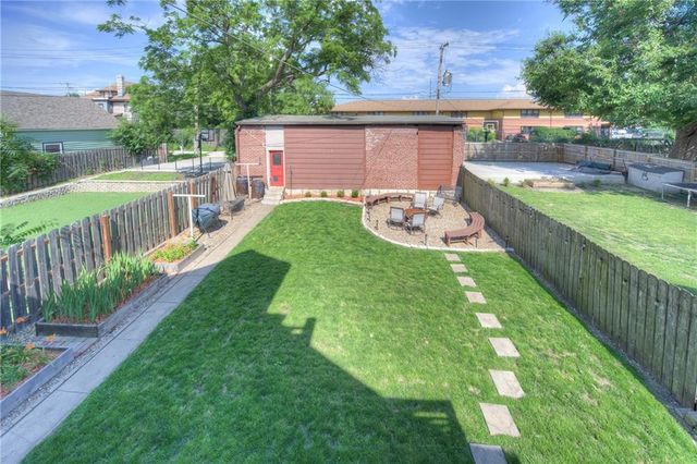 3015 Campbell Street, Kansas City, MO 64109