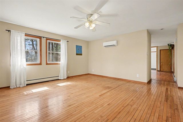 121 Hazen Street, Paw Paw, MI 49079