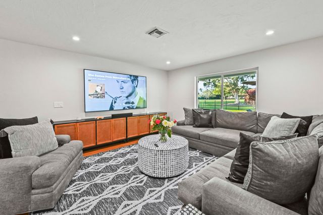 220 Walton Heath Drive, Atlantis, FL 33462