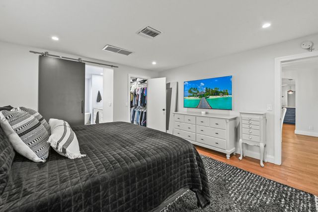 220 Walton Heath Drive, Atlantis, FL 33462