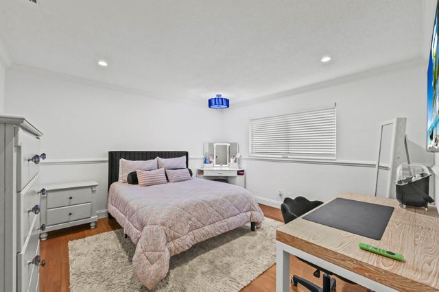 220 Walton Heath Drive, Atlantis, FL 33462