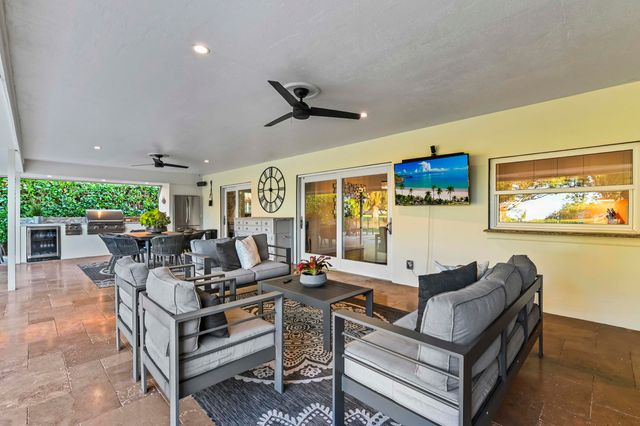 220 Walton Heath Drive, Atlantis, FL 33462