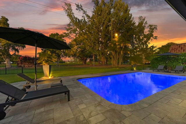 220 Walton Heath Drive, Atlantis, FL 33462