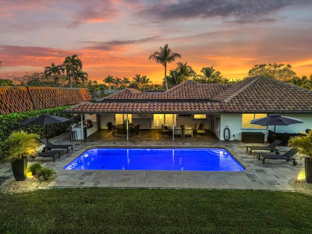 220 Walton Heath Drive, Atlantis, FL 33462