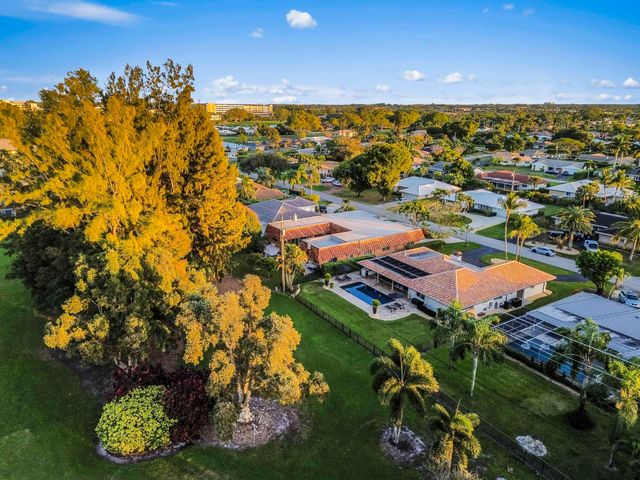 220 Walton Heath Drive, Atlantis, FL 33462