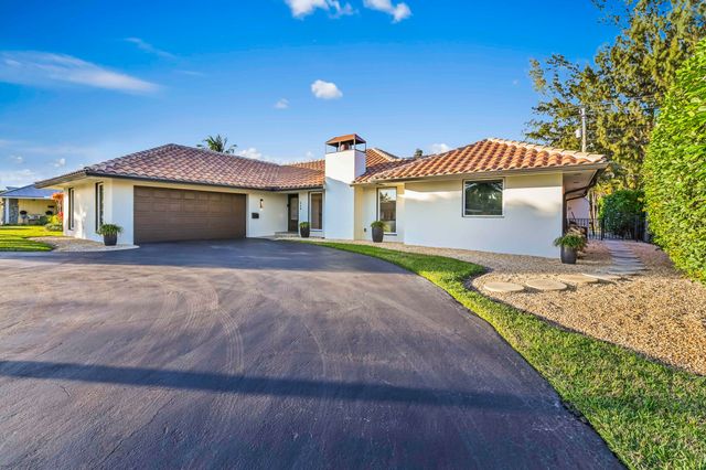 220 Walton Heath Drive, Atlantis, FL 33462