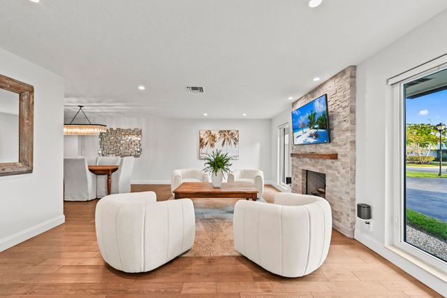 220 Walton Heath Drive, Atlantis, FL 33462