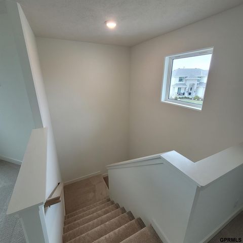 6515 S 199 Avenue, Gretna, NE 68135