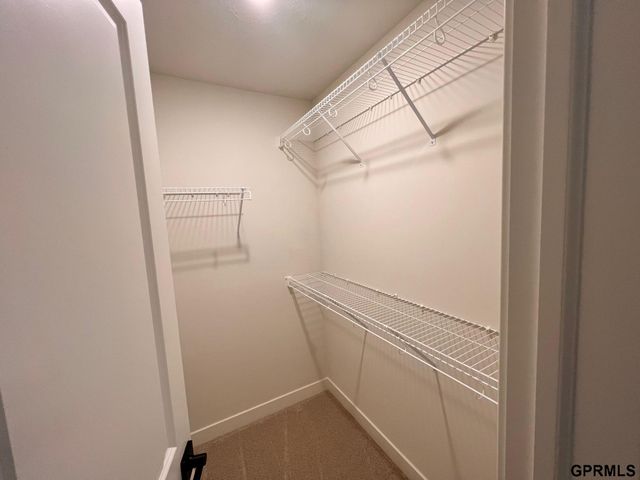 6515 S 199 Avenue, Gretna, NE 68135