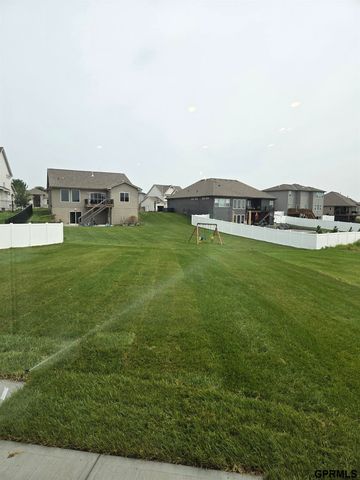 6515 S 199 Avenue, Gretna, NE 68135