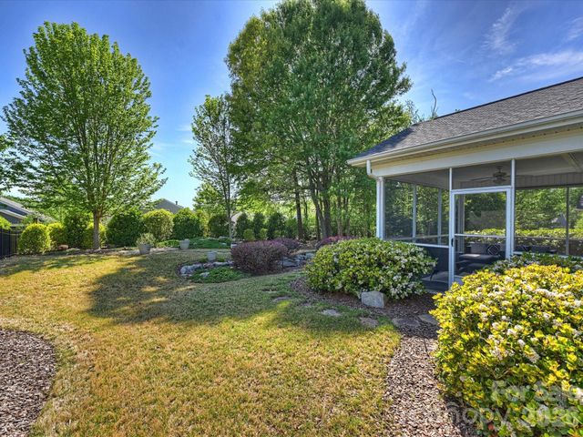 531 Trillium Way, Belmont, NC 28012