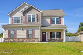 2908 Bettye Gresham Lane, New Bern, NC 28562