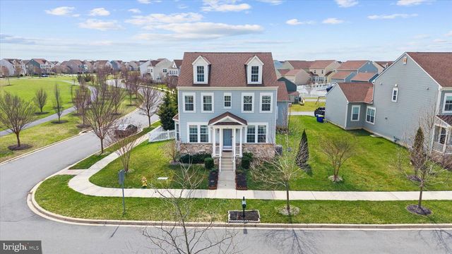 215 N BAYBERRY PKWY, Middletown, DE 19709