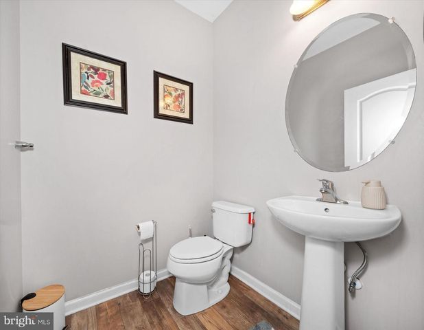 215 N BAYBERRY PKWY, Middletown, DE 19709