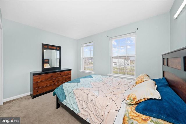 215 N BAYBERRY PKWY, Middletown, DE 19709