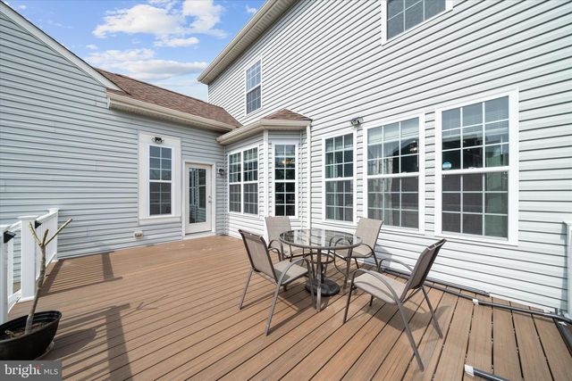 215 N BAYBERRY PKWY, Middletown, DE 19709