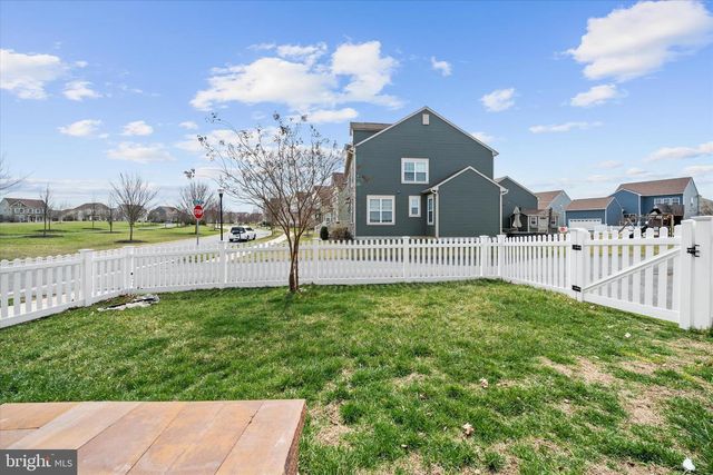 215 N BAYBERRY PKWY, Middletown, DE 19709