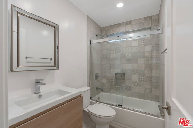 1025 Pleasantview Avenue, Venice (los Angeles), CA 90291