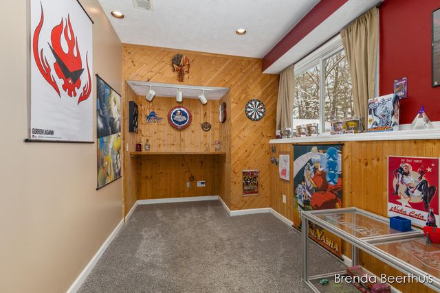10950 Debbie Drive, Greenville, MI 48838