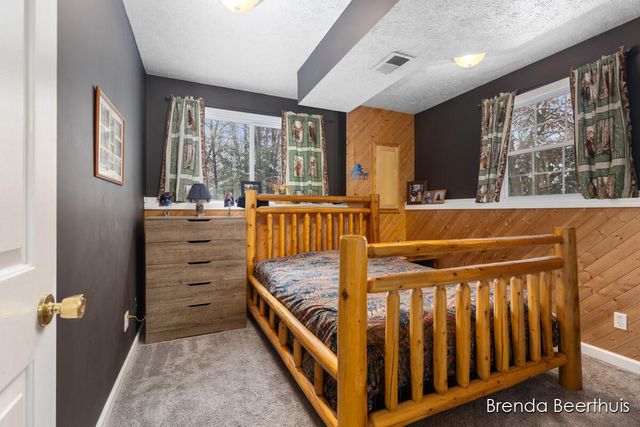 10950 Debbie Drive, Greenville, MI 48838