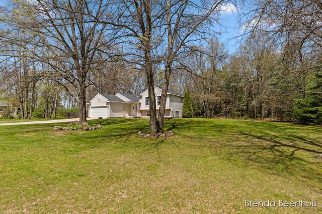 10950 Debbie Drive, Greenville, MI 48838
